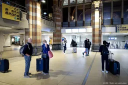 ProRail: treinreiziger moet weerbericht en reisplanner raadplegen