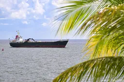 Amerikaans oorlogsschip weg voor kust Venezuela