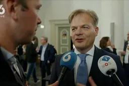 Pieter Omtzigt duikt weer op - maar zijn partij stort in: NSC op rand van verdwijnen