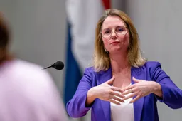 Fleur Agema fileert VVD: 10 miljard bezuinigen op zorg? Gewone mensen betalen de prijs