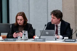 Bontenbal: geen grenscontroles, “vrij reizen belangrijker” - CDA toont ware gezicht