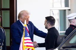 Trump zet Zelensky onder druk: “Aanvaarden wat Rusland eist, of Oekraïne wordt vernietigd”