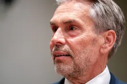 Premier Schoof bemoeit zich met Israël en Hamas - maar in Nederland brandt de tent