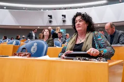 AD huilt dat Van der Plas geen interview wil - maar kijk eens naar die vragen!