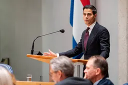 Paul Cliteur haalt uit naar Jetten: “Nederlandse vlag ineens niet meer fascistisch?”