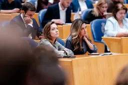 Yesilgöz noemt PVV opeens ‘radicaalrechts’ - VVD draait zich in morele knoop om machtsoptie te behouden