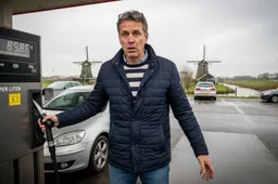 Tanken langs de snelweg? Dom! Prijsverschillen lopen op tot schandalige niveaus - kabinet kijkt weg