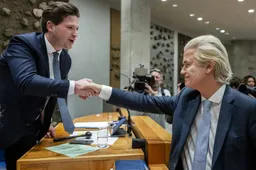 Geniale meesterzet: Geert Wilders wordt zélf ondervoorzitter en gaat de Kamer domineren met de hamer