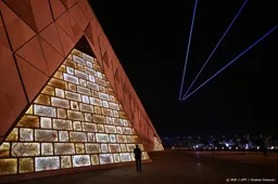 Nederland geeft gestolen beeld terug aan Egypte