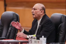 President en legerleider Pakistan krijgen levenslange immuniteit