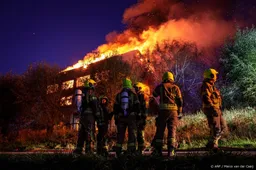Tweede NL-Alert voor brand in leeg pand Middelharnis