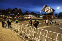 Demonstratie tegen wapenbeurs Rotterdam