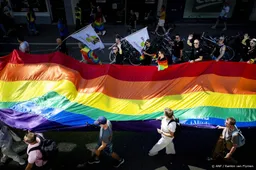 COC: na decennia cruciale stap voorwaarts voor meeroudergezinnen