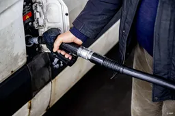 Brandstofaccijnzen per 1 januari alsnog iets omhoog