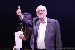 Nieuwe partij Britse politiek veteraan Corbyn bijeen