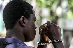 b6f9b9f2-226c-4f04-851c-a598481b6a21