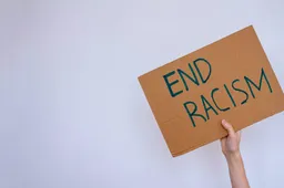 Ministerie van OCW verwijdert portretten van “oude witte mannen” in strijd tegen racisme