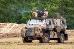 Miljarden-blunder: Kabinet pompt 40 miljard in defensie, maar buitenlandse wapenboeren strijken de winst op!