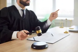 shutterstock_2642962155