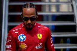 Totale paniek bij Ferrari: Hamilton en Leclerc rijden voor schut in Qatar en snappen er NIETS van!