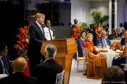 Koning eert 'Surinaamse weerbaarheid' tijdens staatsbanket