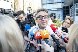 Borsato verlaat rechtbank: emotioneel en opgelucht