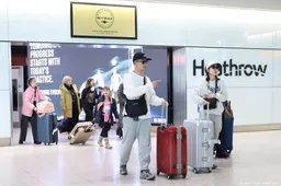 Deel luchthaven Heathrow afgesloten na melding incident met gas