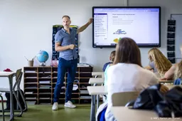 Kabinet besteedt 750.000 euro aan Holocaustles middelbare school