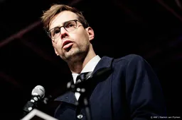 Nobel op chanoekaviering Zuidas: antisemitisme is harde realiteit