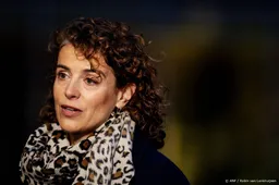 Kabinet ziet geen aanleiding nationaal verbod op fossiele reclame