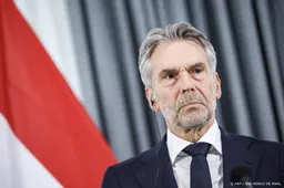 Schoof vindt gebruik tegoeden zonder steun Belgen zeer ongewenst