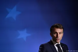 Macron: gesprekken over Oekraïne in januari verder in Parijs