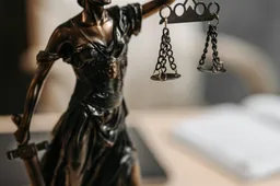 Regeldrift of noodzaak? De bureaucratische lawine die per 1 juli over Nederland wordt uitgestort