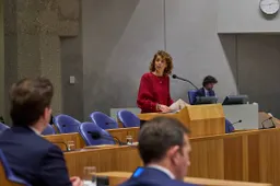 Zonnepaneel-bezitters de klos: Kabinet komt met 'informatiecoalitie' in plaats van geld