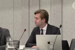 TRUMP HEEFT GELIJK: FVD en Freek Jansen omarmen 'schandalig' rapport! Europa is in verval en Amerika ziet het!