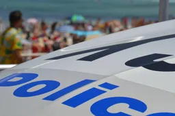 Heldendaad: Omstander ontwapent schutter tijdens gruwelijke aanslag op Bondi Beach