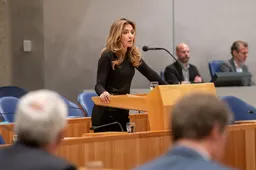 shutterstock_2311878409