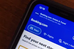 BOOKING.COM-MAFFIA ONTMASKERD: Zo worden Nederlandse hoteliers uitgeperst door Amerikaanse miljarden-gieren!