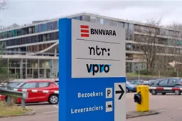 Totale waanzin: Jan Slagter en Ton F. van Dijk fileren hypocriete Songfestival-boycot! 'Dit is het einde van de NPO'