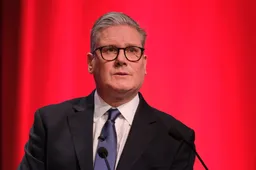 ELON MUSK ONTHULT: Groot-Brittannië is 'gevangeniseiland'! Meer arrestaties voor tweets dan in RUSLAND