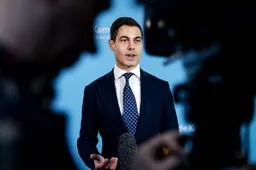 FORMATIE-CHAOS COMPLEET: Nachtelijk crisisberaad mislukt, Jetten en Bontenbal smeken om "extra tijd" (en Yesilgöz vlucht weg!)