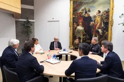 HORROR-SCENARIO: Sywert van Lienden waarschuwt voor 'Kabinet van de Instituties' (Haagse belangen gaan voor!)