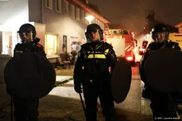 Politie: 250 aanhoudingen tijdens 'heftige' jaarwisseling