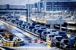 Rijkswaterstaat roept op: werk woensdag thuis vanwege winterweer