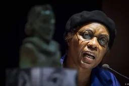 Schrijfster Astrid Roemer (78) overleden