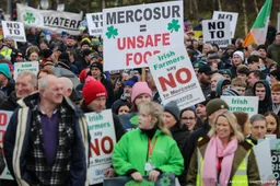Duizenden boeren protesteren tegen handelsakkoord Zuid-Amerika