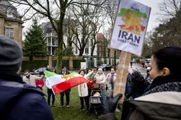 Protest tegen Iraans regime bij ambassade in Den Haag