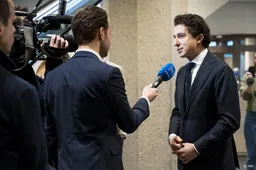 Klaver haalt uit naar Rutte: stop met geslijm richting Trump