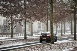 Weeronline: ijzel houdt in noorden mogelijk tot middag aan