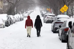 1 miljoen huishoudens VS zonder stroom door winterstorm, 5 doden